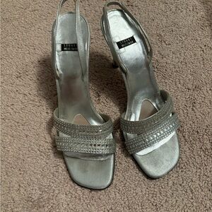 Vintage Stuart Weitzman Silver Rhinestone Women's Sandals Slingback heels 8 (7)